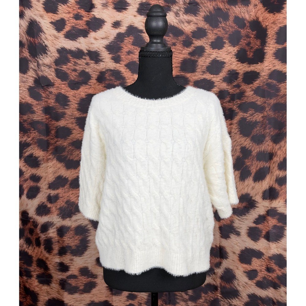 Cable Knit Fuzzy Short Sleeve Tee Sweater